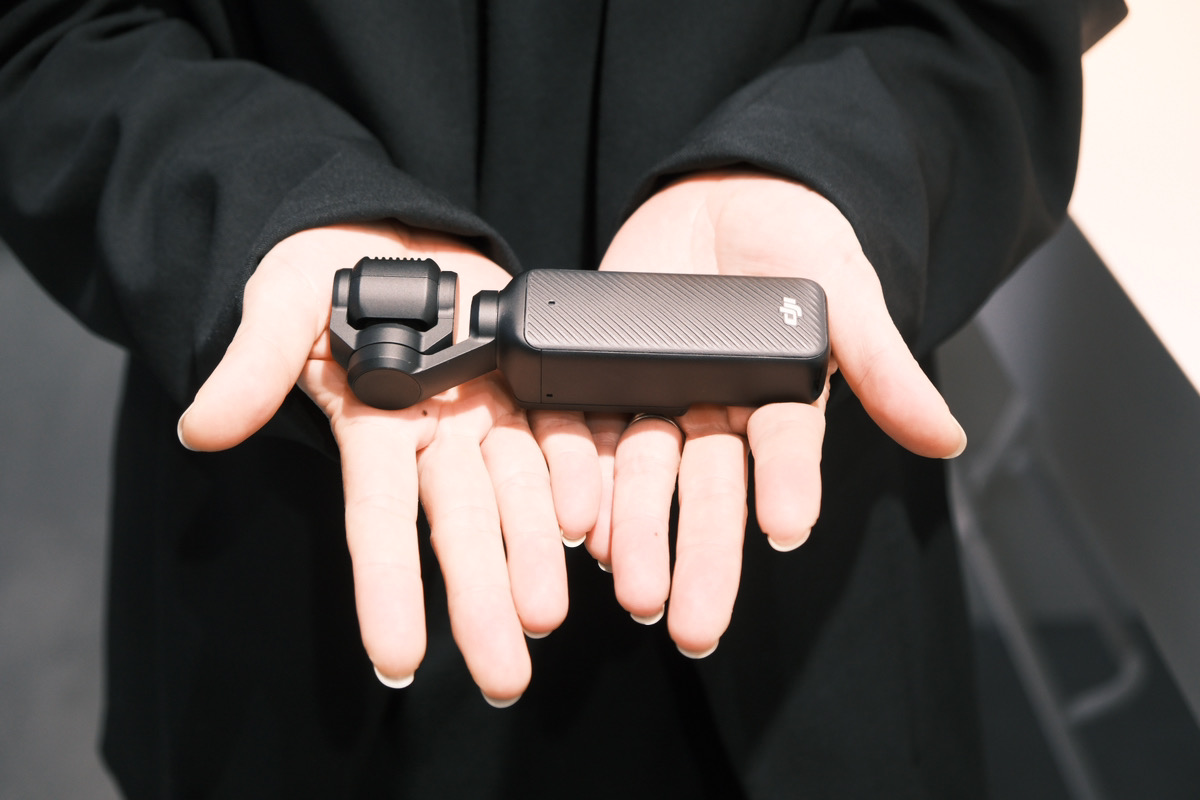 dji osmo pocket 3（一度使用） DJIがOsmo Pocket 3をリリース － 回転可能なOLEDタッチ