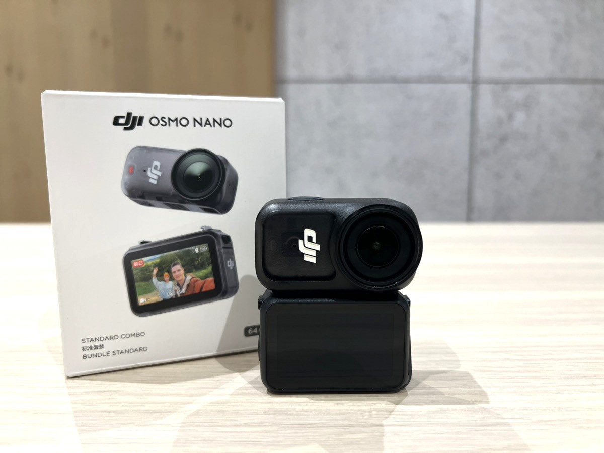 小型軽量で女性の方にもオススメ☆動画撮影もOK！キャノン Kiss X4