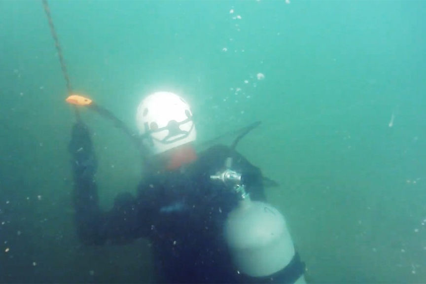 underwater_drone_impact_05